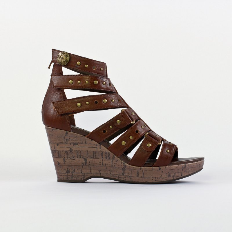 talons compensés marron