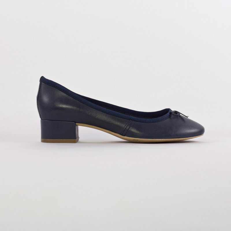 Ballerines a talon bleu marine shop