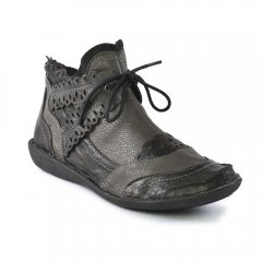 chaussures TROIS PAR 3