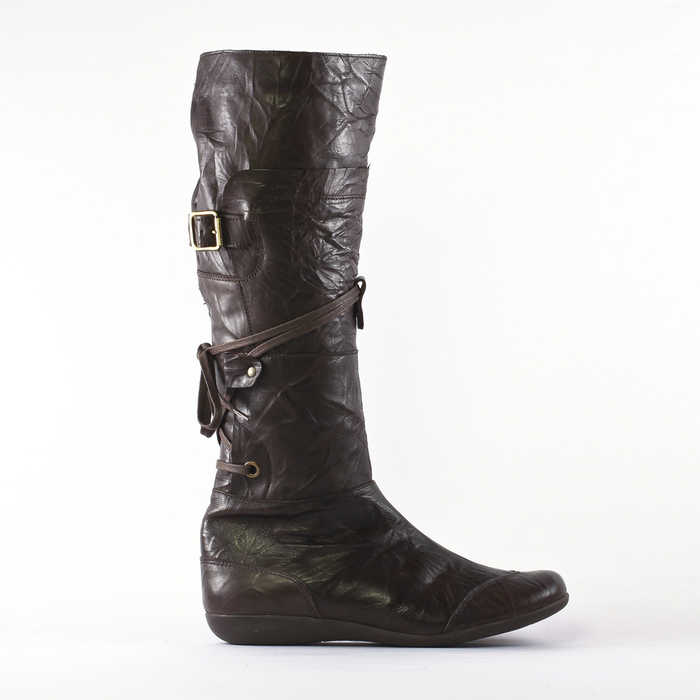 bottes marron foncé