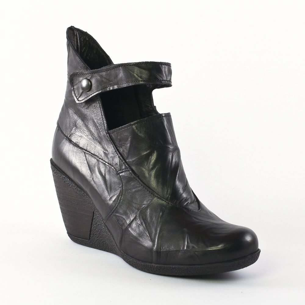 Low boots sales compensées noires